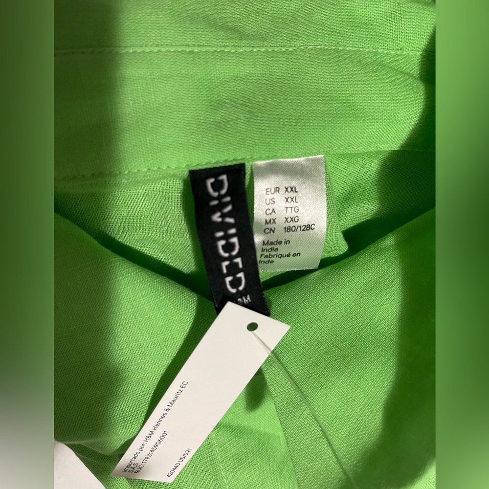 H&M pretty green button up shirt - Picture 8 of 8